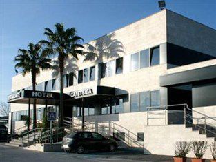 Paraiso Granada Hotel 3*
